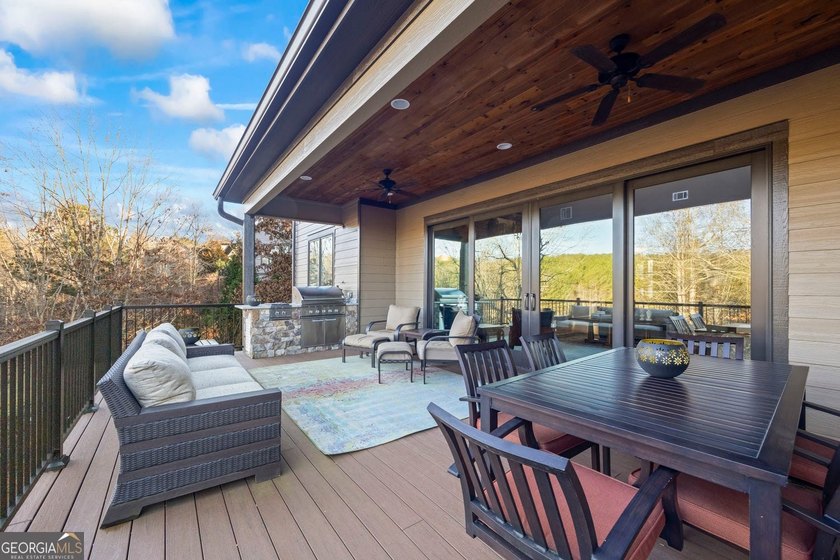 Experience refined living in this exceptional 4,630 sq ft - photo 24