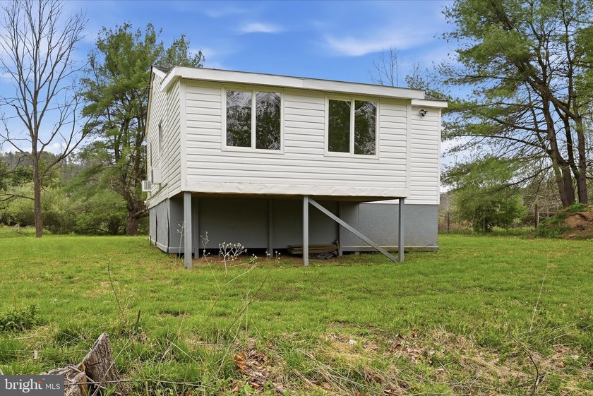 NEW PRICE ON THREE RIVERFRONT ACRES! Get away from it all only - photo 30