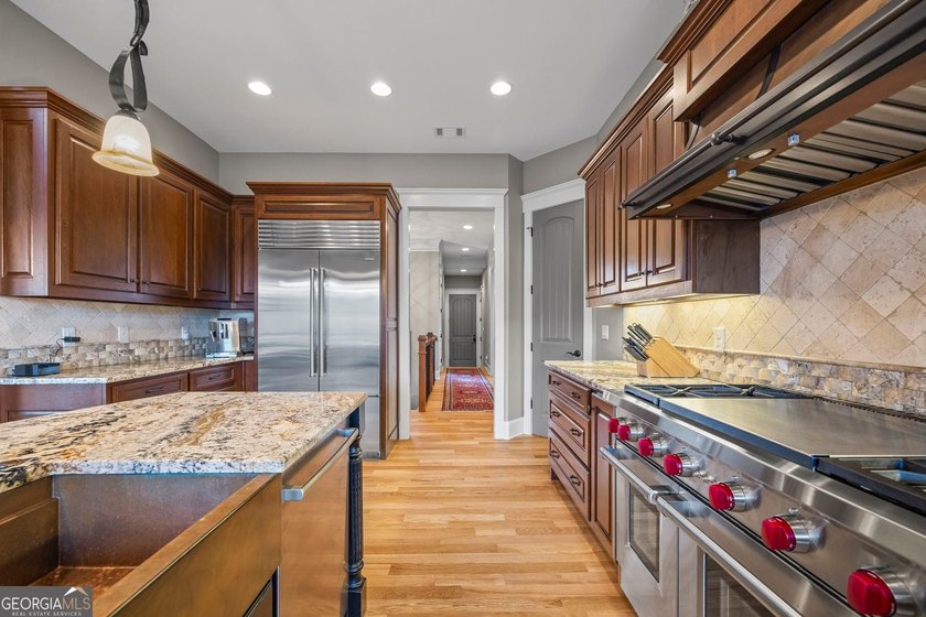 Experience refined living in this exceptional 4,630 sq ft - photo 31