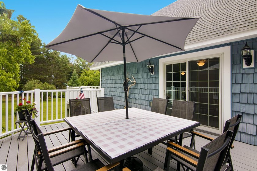 Beautiful home with Torch Lake access between Elk Rapids and - photo 42