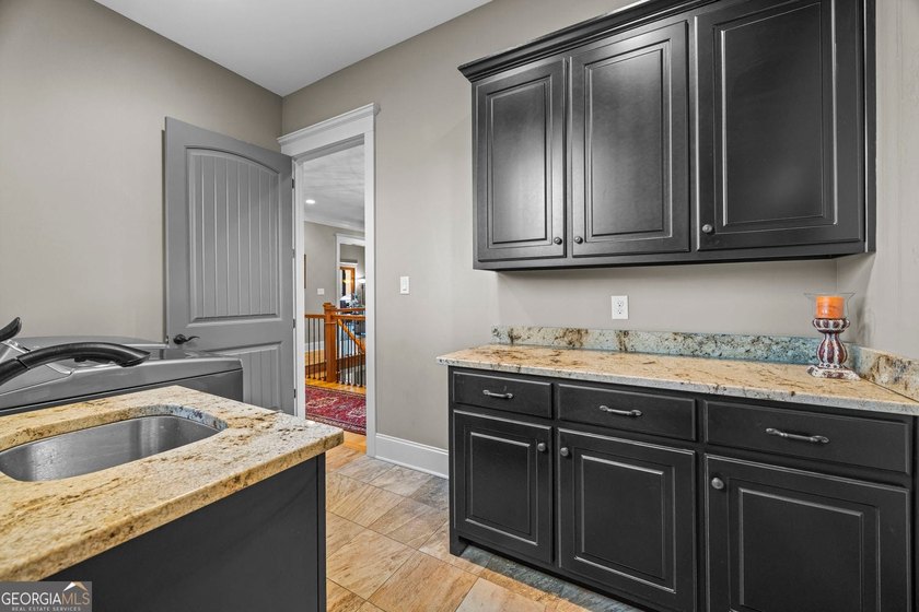Experience refined living in this exceptional 4,630 sq ft - photo 50
