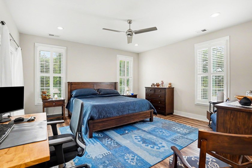 Better-Than-New Custom Home with Extensive Upgrades in the Heart - photo 13