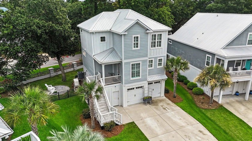 Better-Than-New Custom Home with Extensive Upgrades in the Heart - photo 34