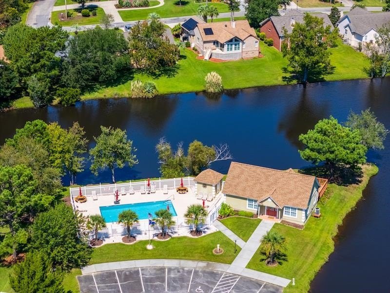 This rare lot offers the perfect setting to build your dream - photo 14