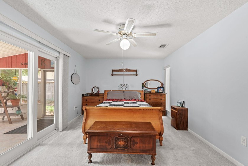 Ultimate Coastal Oasis: 4BR Home on Rare .553 Acre with Private - photo 22
