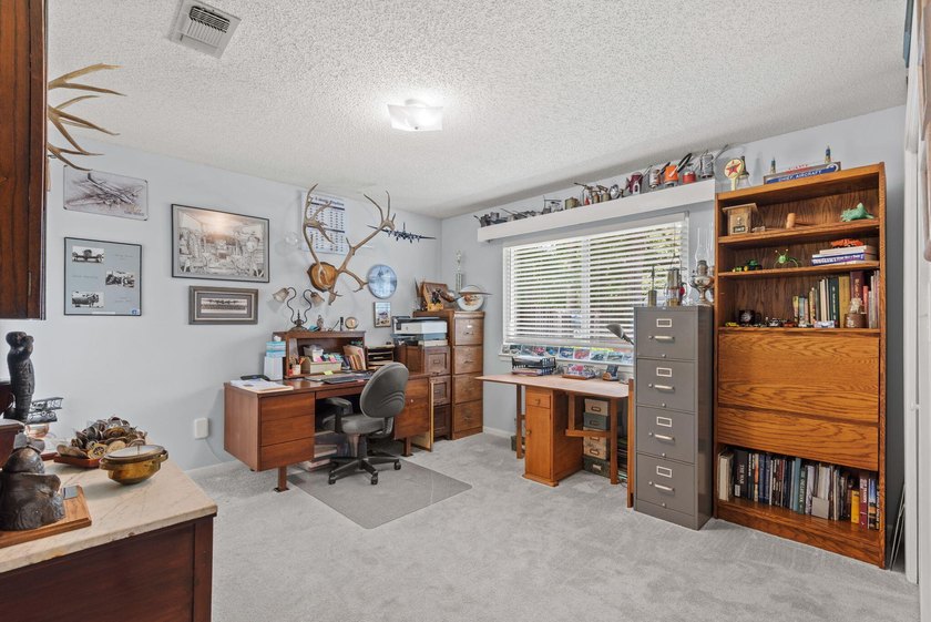 Ultimate Coastal Oasis: 4BR Home on Rare .553 Acre with Private - photo 34