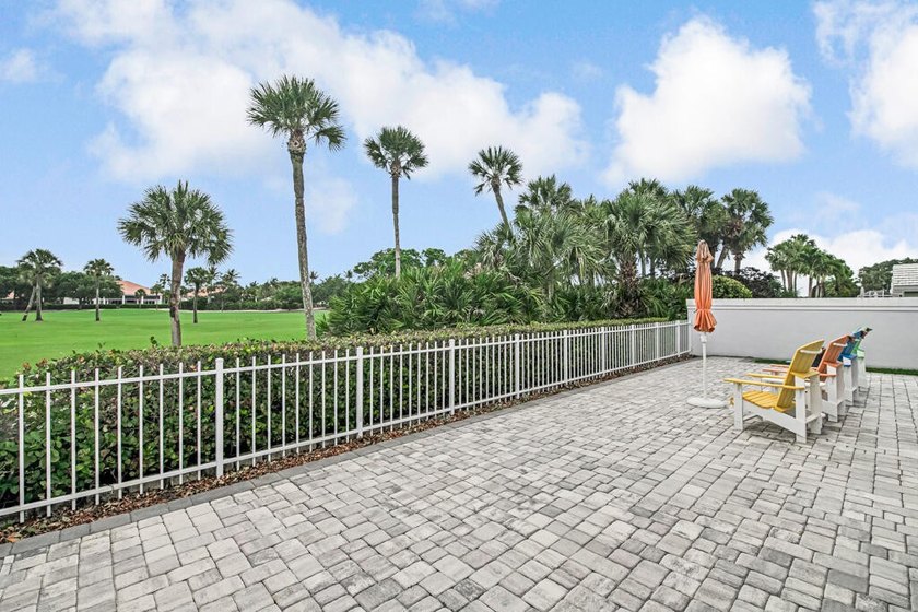Enjoy sweeping views of Golf Course perfect for golf enthusiasts - photo 41