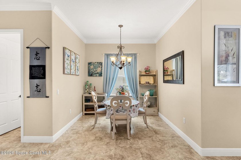 ONE OF A KIND! Space, privacy, and flexibility--all under one - photo 11