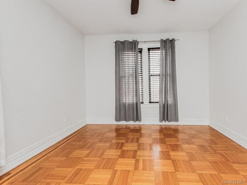 Welcome to 1858 Phelan Place in the Morris Heights section of - photo 15