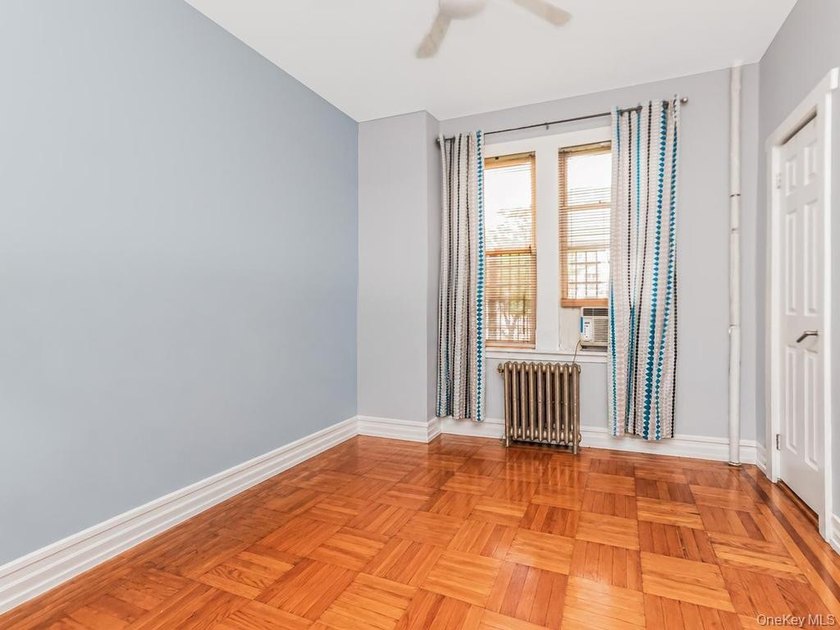 Welcome to 1858 Phelan Place in the Morris Heights section of - photo 16