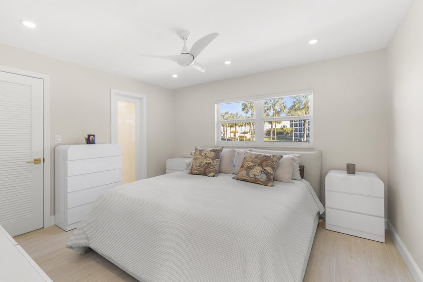 Wake up just steps from the Atlantic in this exquisite 2-bedroom - photo 27
