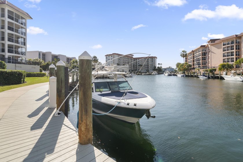 Wake up just steps from the Atlantic in this exquisite 2-bedroom - photo 34