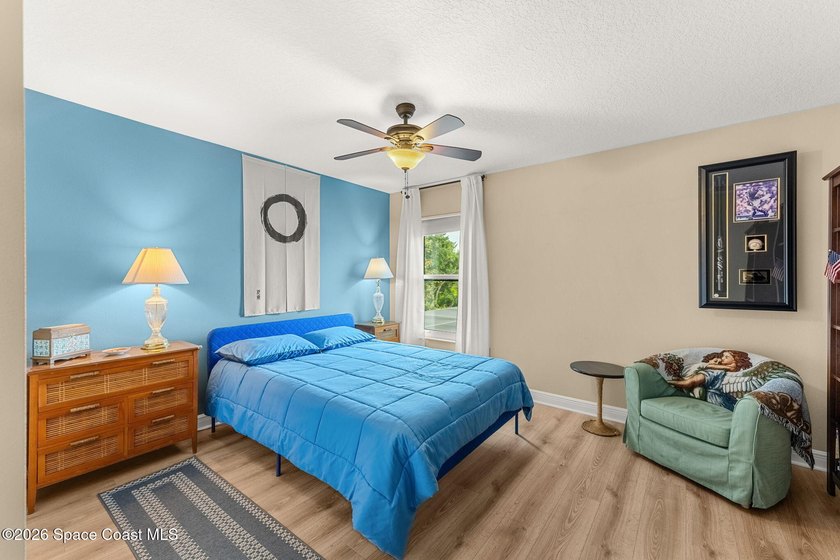 ONE OF A KIND! Space, privacy, and flexibility--all under one - photo 34