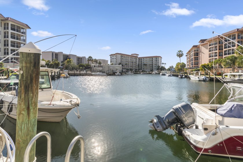 Wake up just steps from the Atlantic in this exquisite 2-bedroom - photo 35