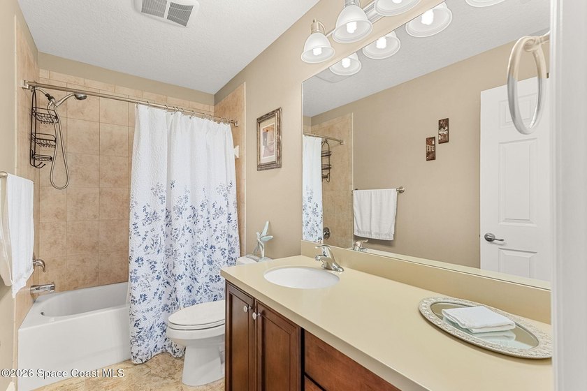 ONE OF A KIND! Space, privacy, and flexibility--all under one - photo 35