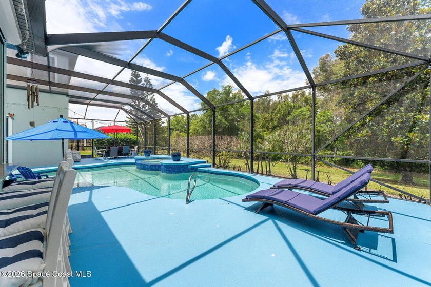 ONE OF A KIND! Space, privacy, and flexibility--all under one - photo 43
