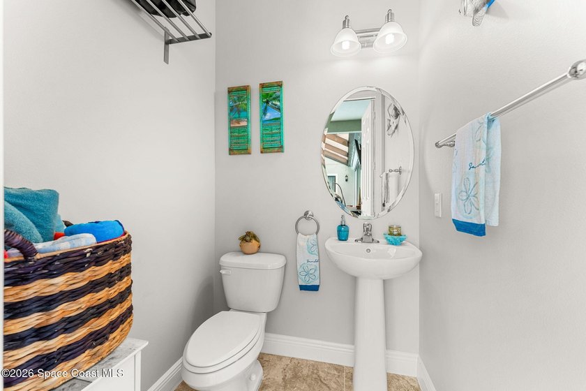 ONE OF A KIND! Space, privacy, and flexibility--all under one - photo 49