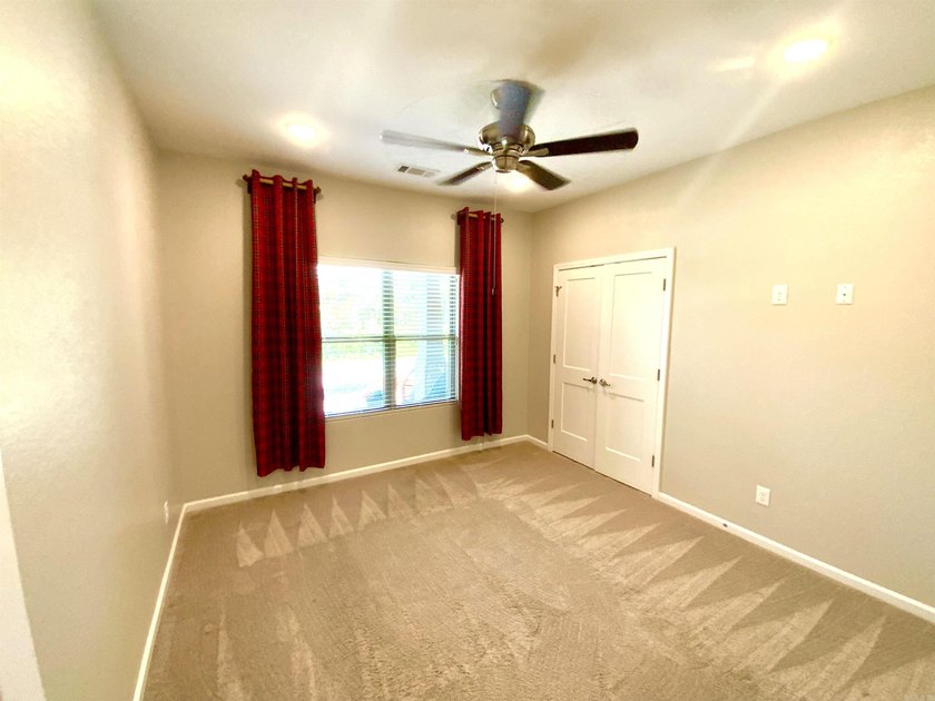 This beautifully maintained home is *move in ready* and offers - photo 40