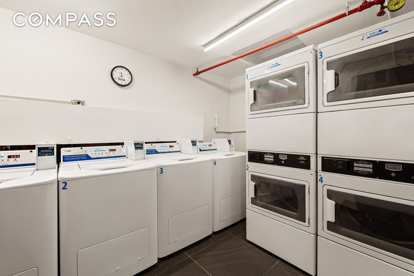 Make this spacious 1.5 bedroom corner apartment your new home - photo 8