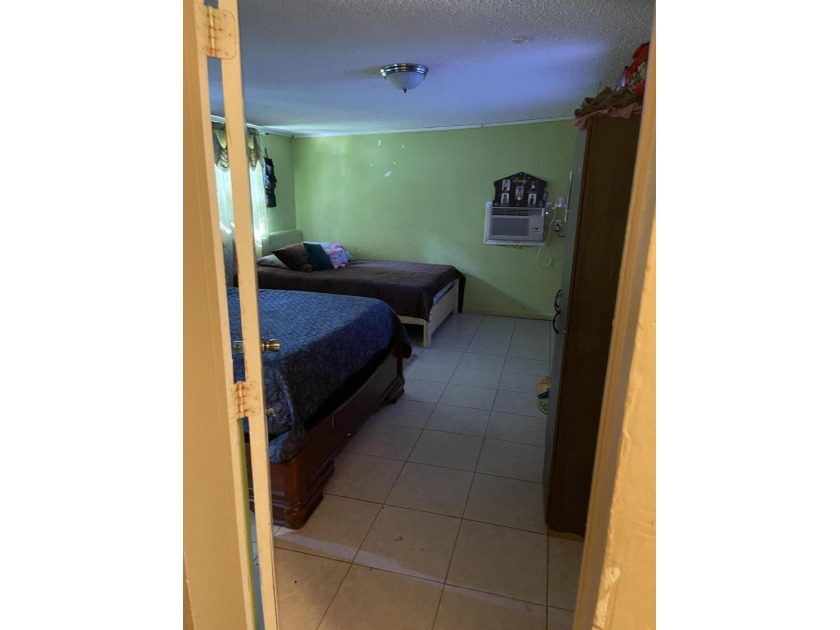 Welcome to this fantastic investment opportunity under normal - photo 16