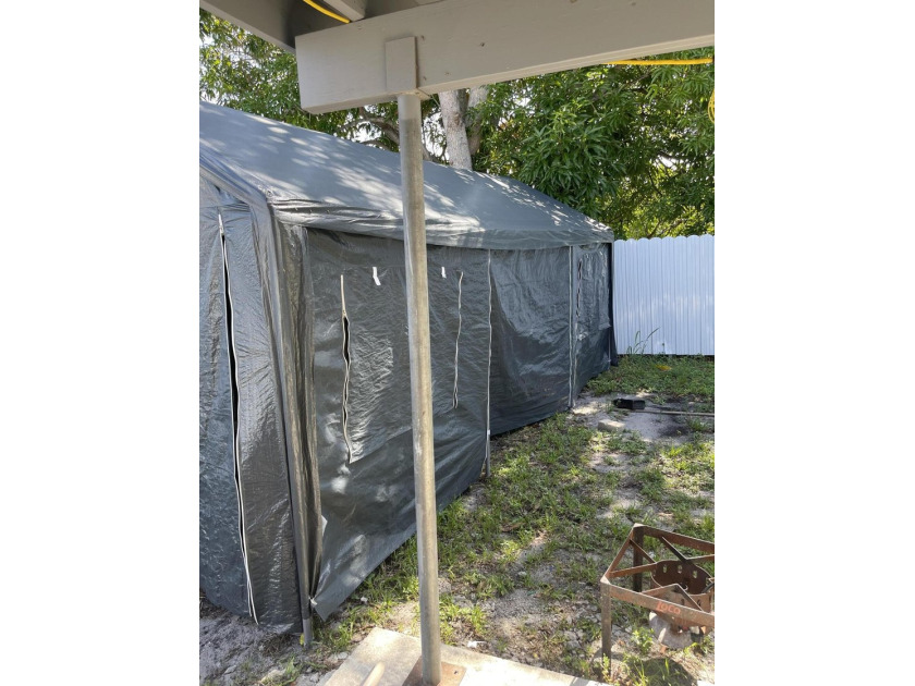 Welcome to this fantastic investment opportunity under normal - photo 21