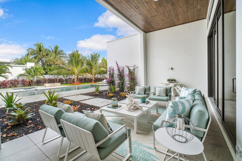 Last chance to customize this one story home with a completely - photo 34