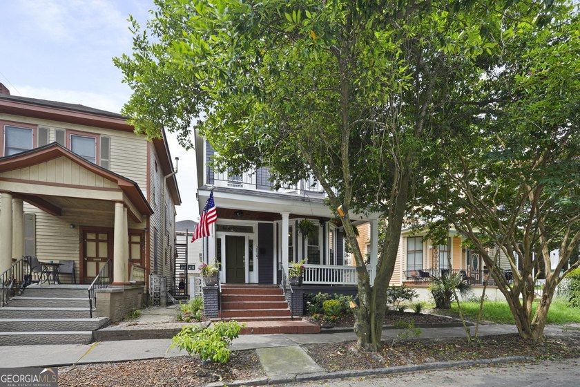Step into timeless charm &amp; modern comfort in Savannah's Starland - photo 2