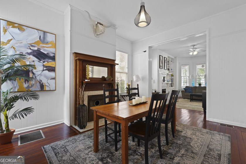 Step into timeless charm &amp; modern comfort in Savannah's Starland - photo 10