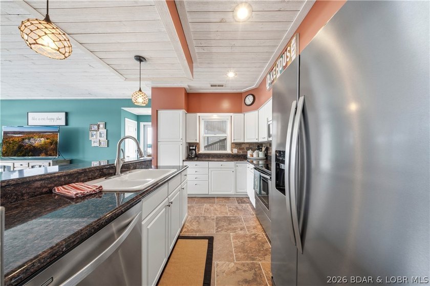 Enjoy the lake lifestyle you've been dreaming of at The - photo 11