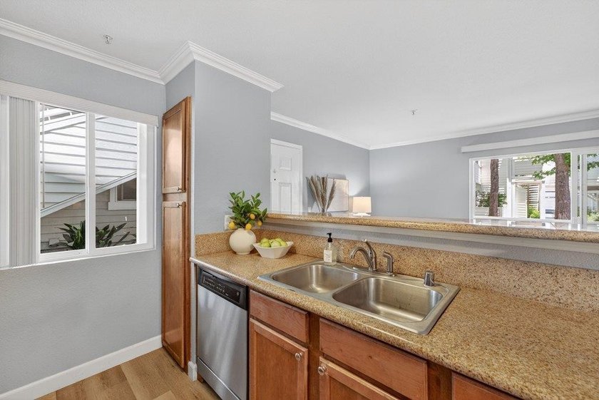 Improved pricing for this beautiful single level home - photo 16