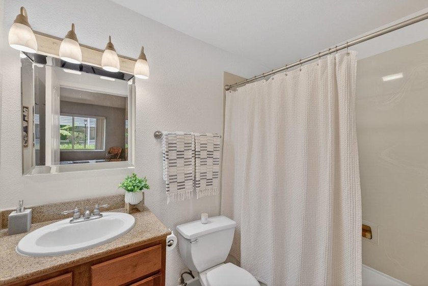 Improved pricing for this beautiful single level home - photo 29