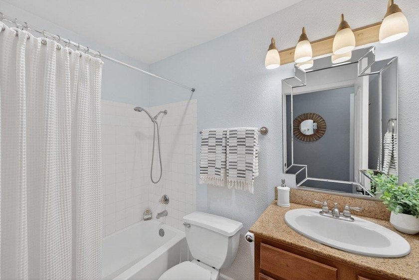 Improved pricing for this beautiful single level home - photo 35