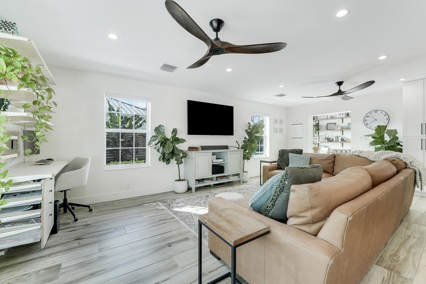 Welcome to a truly exceptional home where timeless design - photo 18