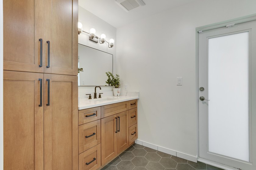 Welcome to a truly exceptional home where timeless design - photo 28