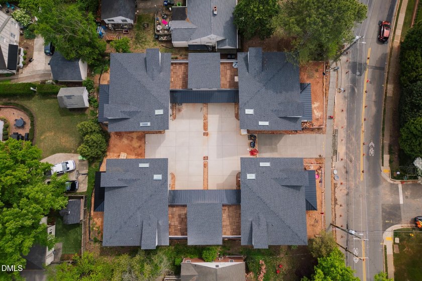 There is a certain kind of Raleigh living that feels both - photo 17