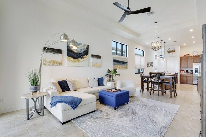 Room for everyone in this 3BR/3BA + bonus room or 4th bedroom - photo 19