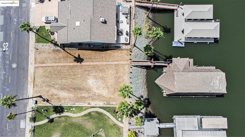 Delta Waterfront Lot with Fully Improved Boat Shed - Ready to - photo 43