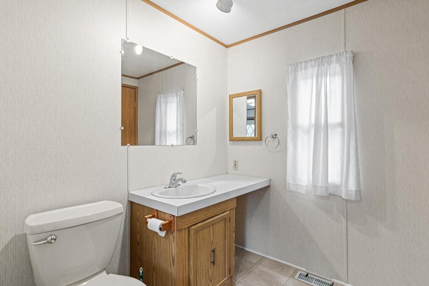 Two bedroom two bathroom well maintained home within the - photo 11