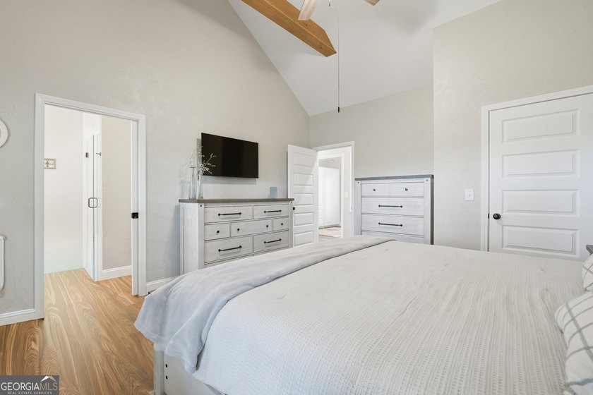 Experience mountain living at its finest in this stunning custom - photo 13