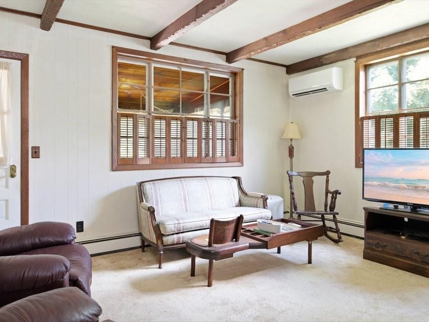 This one-owner home offers 2 bedrooms, 1 bathroom, and endless - photo 14