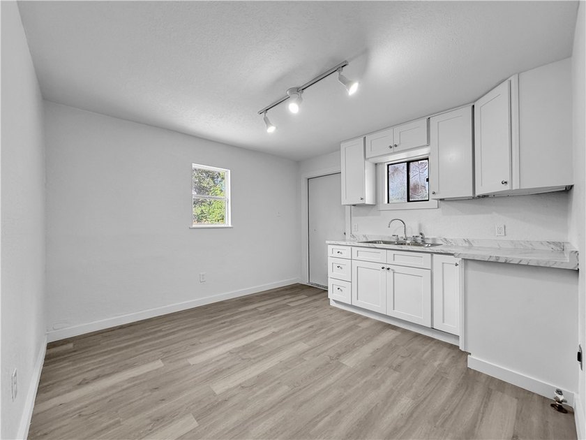 Recently renovated 3-bedroom, 1-bath home on a 0.11-acre lot - photo 10