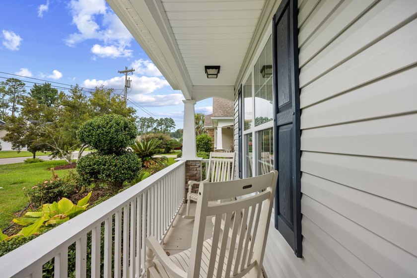This 3 bed/2 bath charming coastal cottage is nestled within The - photo 38