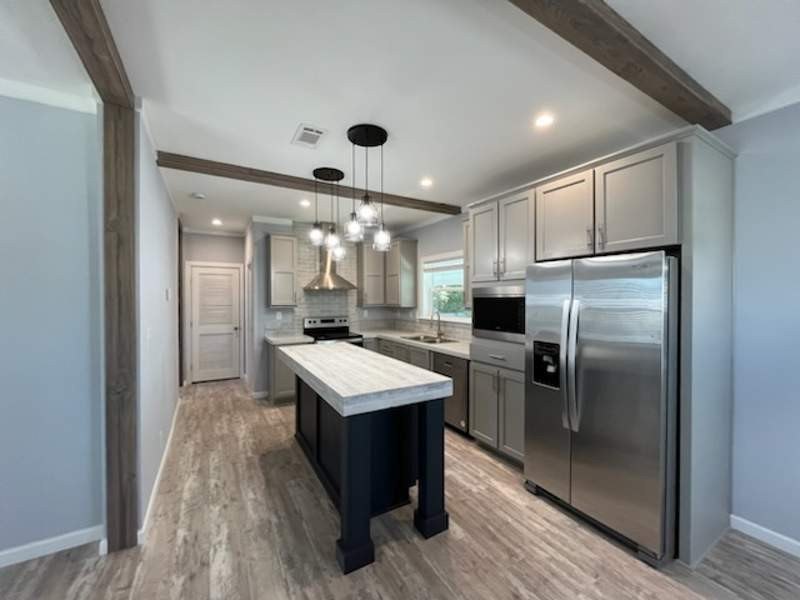 NEW HOME IN A 55+ COMMUNITY!!Limited-time promotion: Buyers who - photo 6