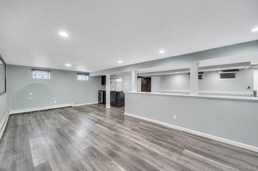 Custom-built and thoughtfully designed, this exceptional home - photo 41