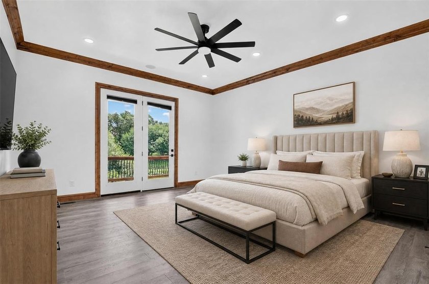 Luxury Waterfront Living in Cascata Falls Perfectly positioned - photo 20