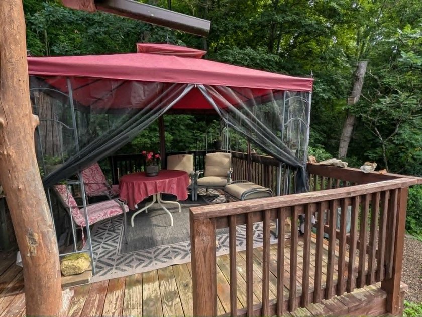 Private A-frame cabin on 3.42 acres + Bear Creek! Located in - photo 45