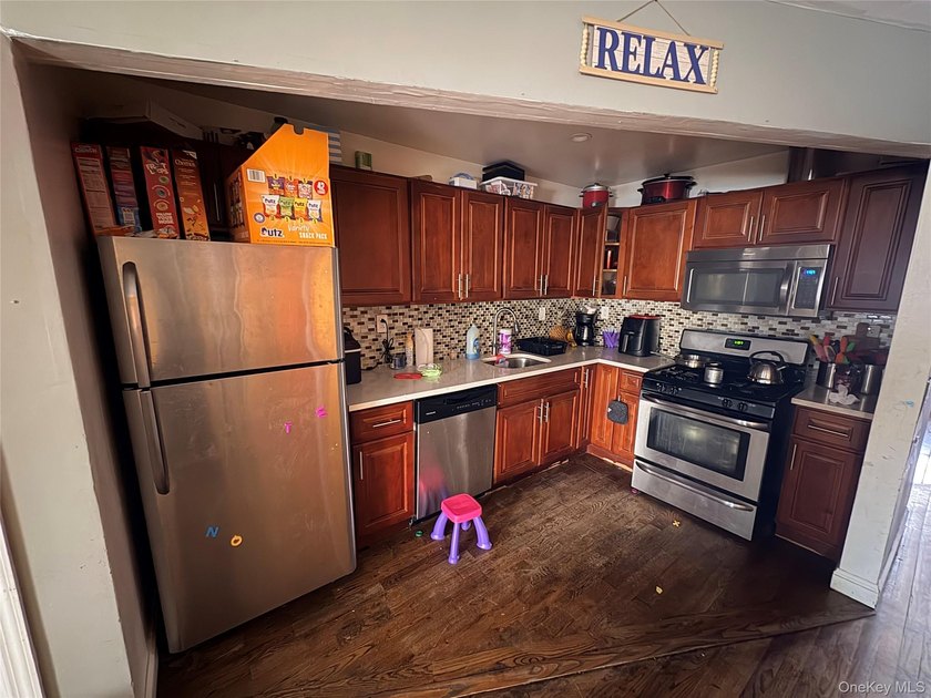 Discover the perfect blend of residential comfort and rental - photo 8