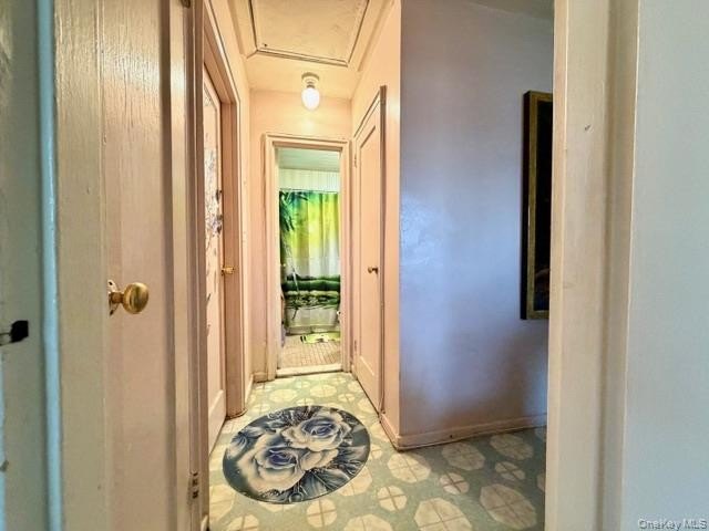This corner-end unit features two bedrooms, Sunny &amp; Bright with - photo 9