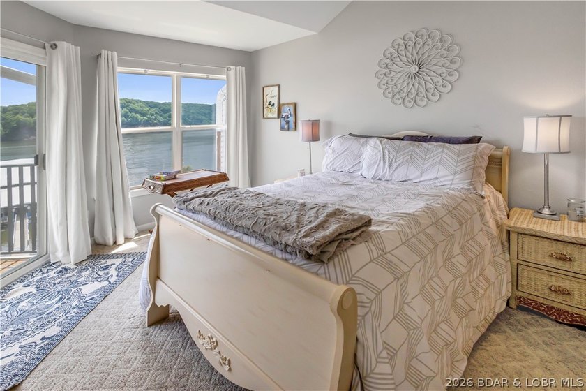 Looking for peaceful relaxation at Lake of the Ozarks, here it - photo 12