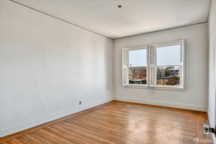A great opportunity to restore a rare piece of San Francisco - photo 37